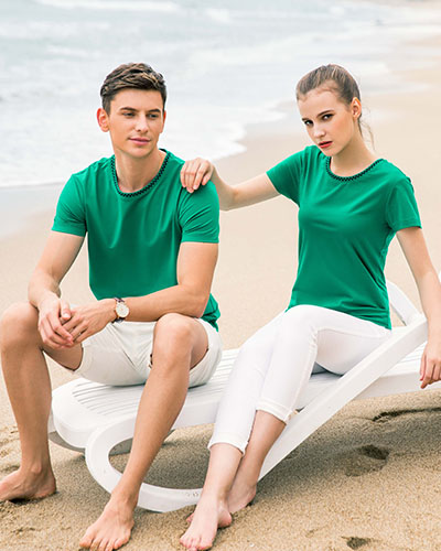 個(gè)性純棉(mian)T恤定制(zhì)